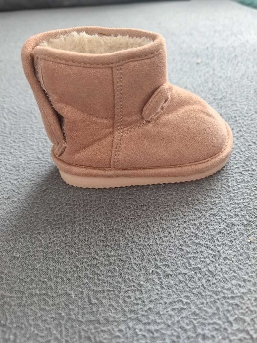 Бебешки ботушки h&m