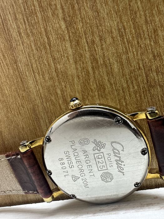 Уникален Часовник Картиер Cartier само за 350 лв