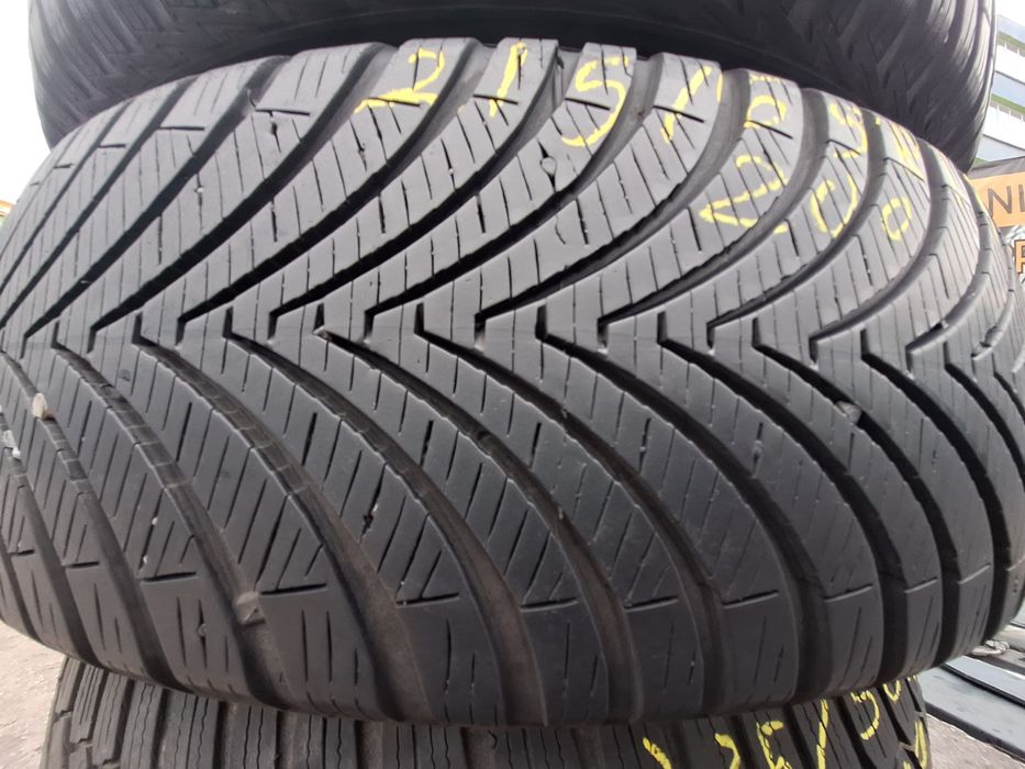 2 anvelope allseasons 215/65r17 Kumho Montaj Gratuit