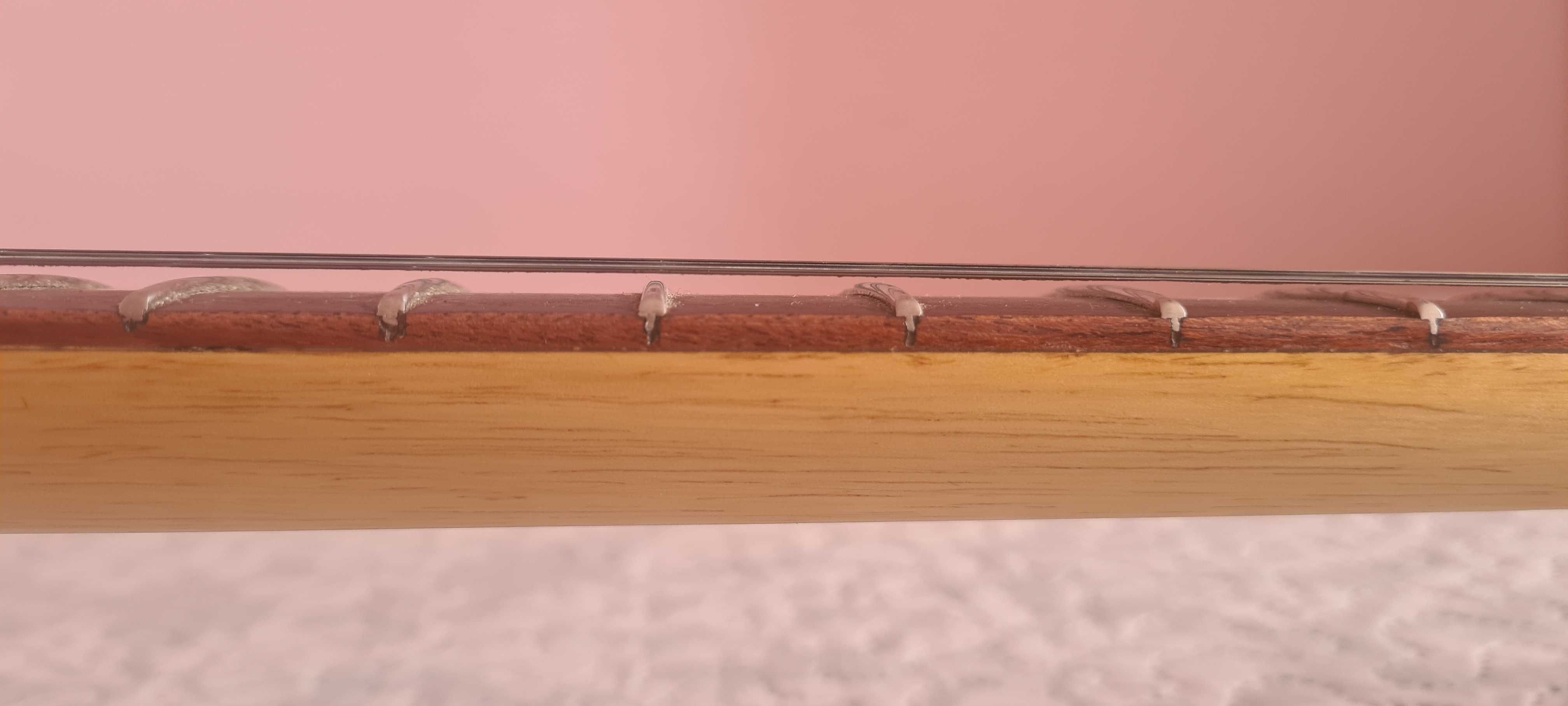 Тамбура с truss rod