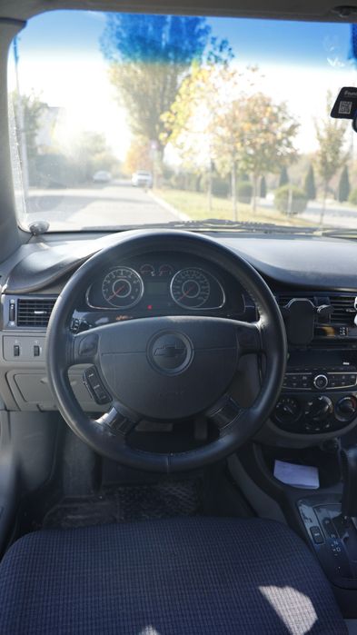 Jentra avtomat chevrolet