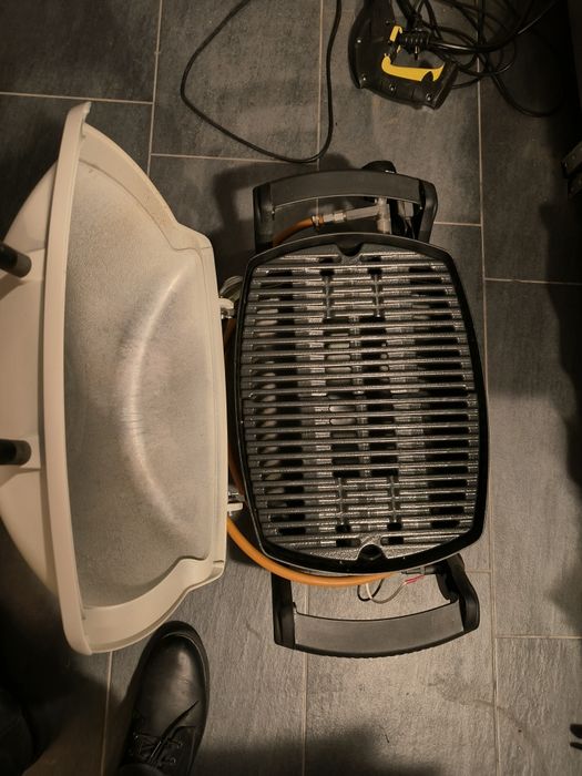 Gratar gaz Weber Q1000