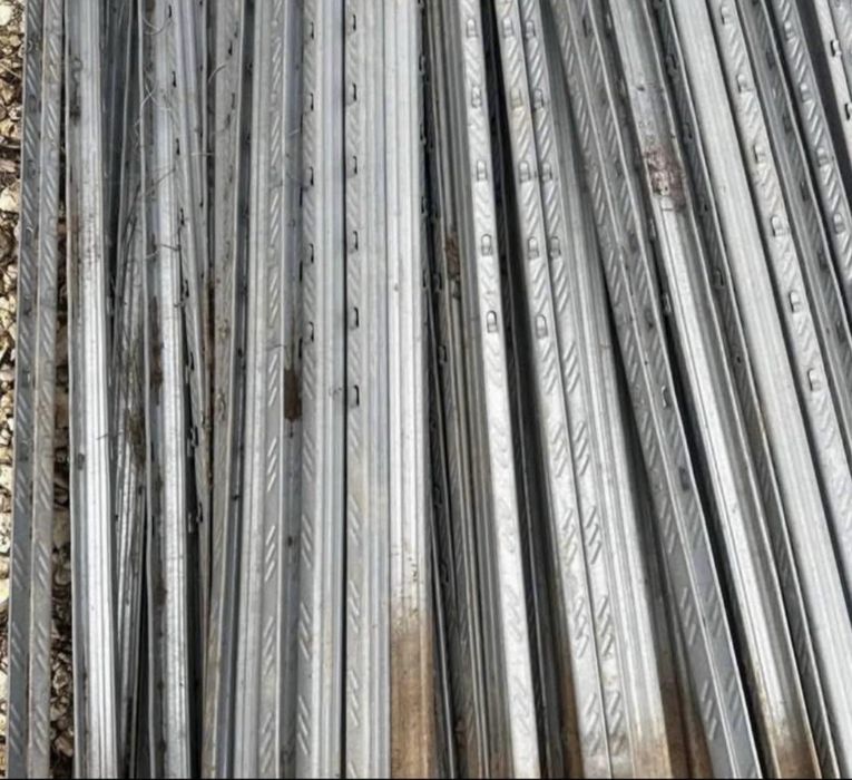 Spalieri metalici 2,4m