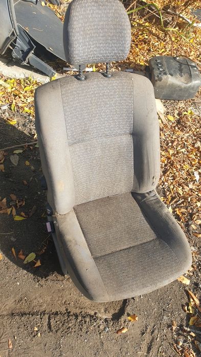 Scaun fata șofer Dacia Logan 2004 - 2012