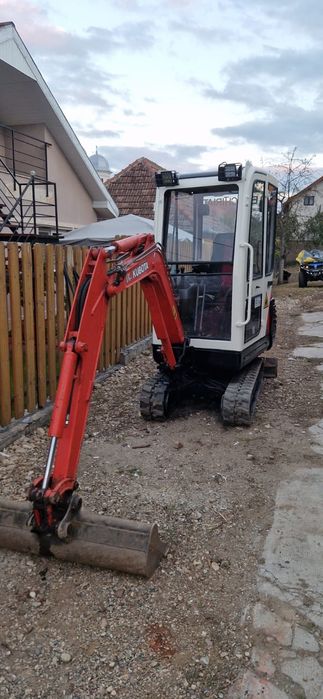 Execuție Lucrari l cu Escavator de 1.7 tone,canalizări,pluviale,fose