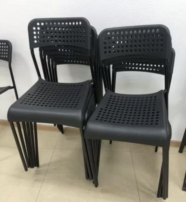 Стулья НОВЫЕ 8500