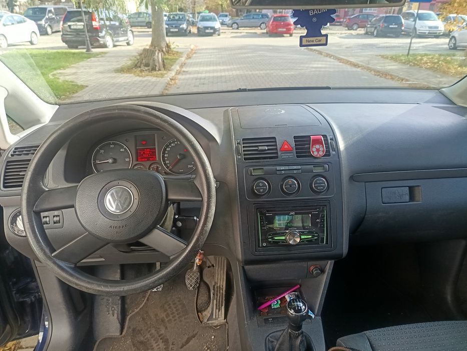 Volkswagen Touran