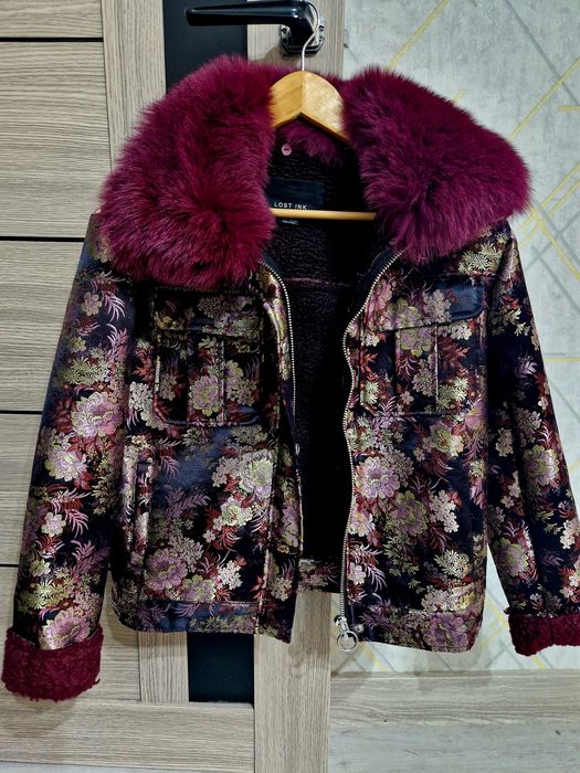 Продам укороченную куртку