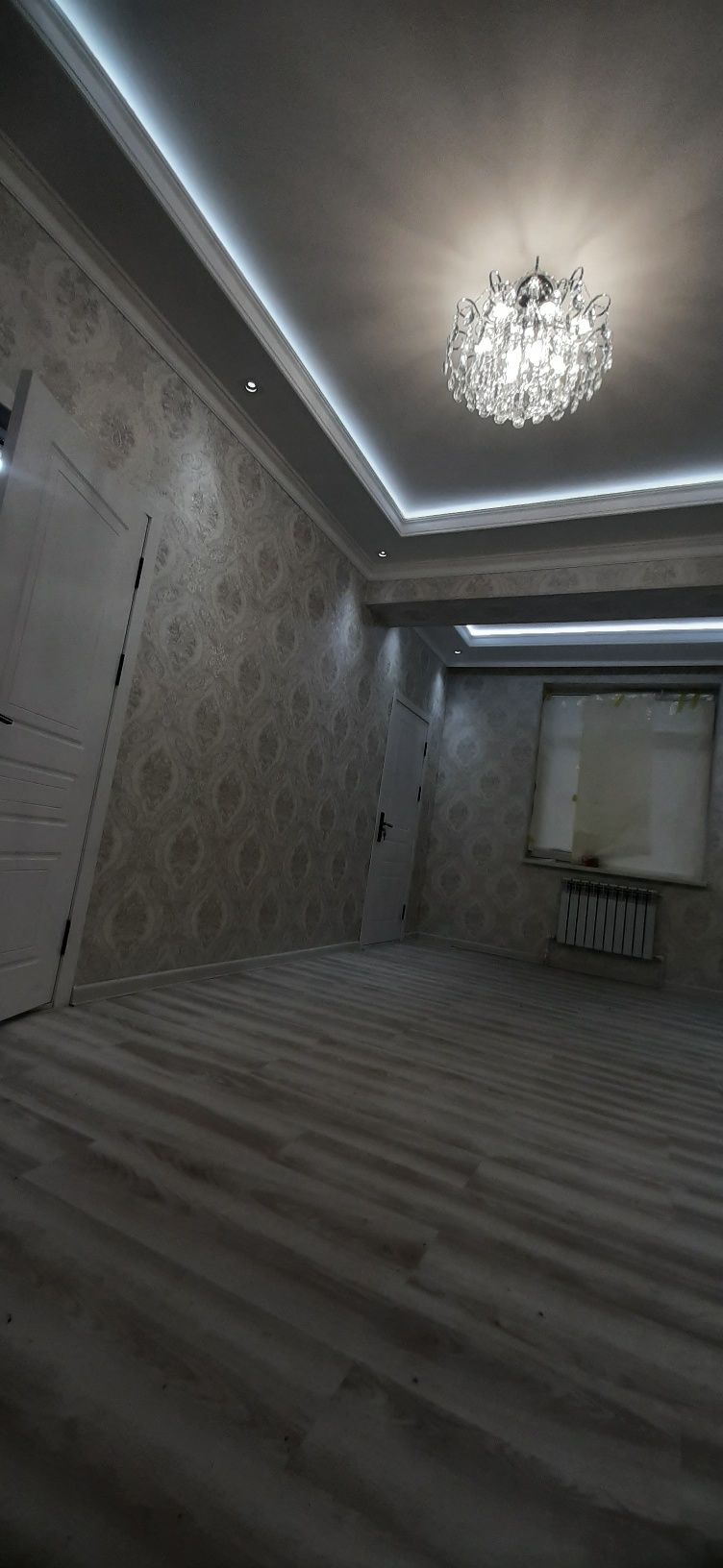 2xonali uy remonti yangi 1 chi etaj.Kadastr bor.Uzimni uyim 46000$