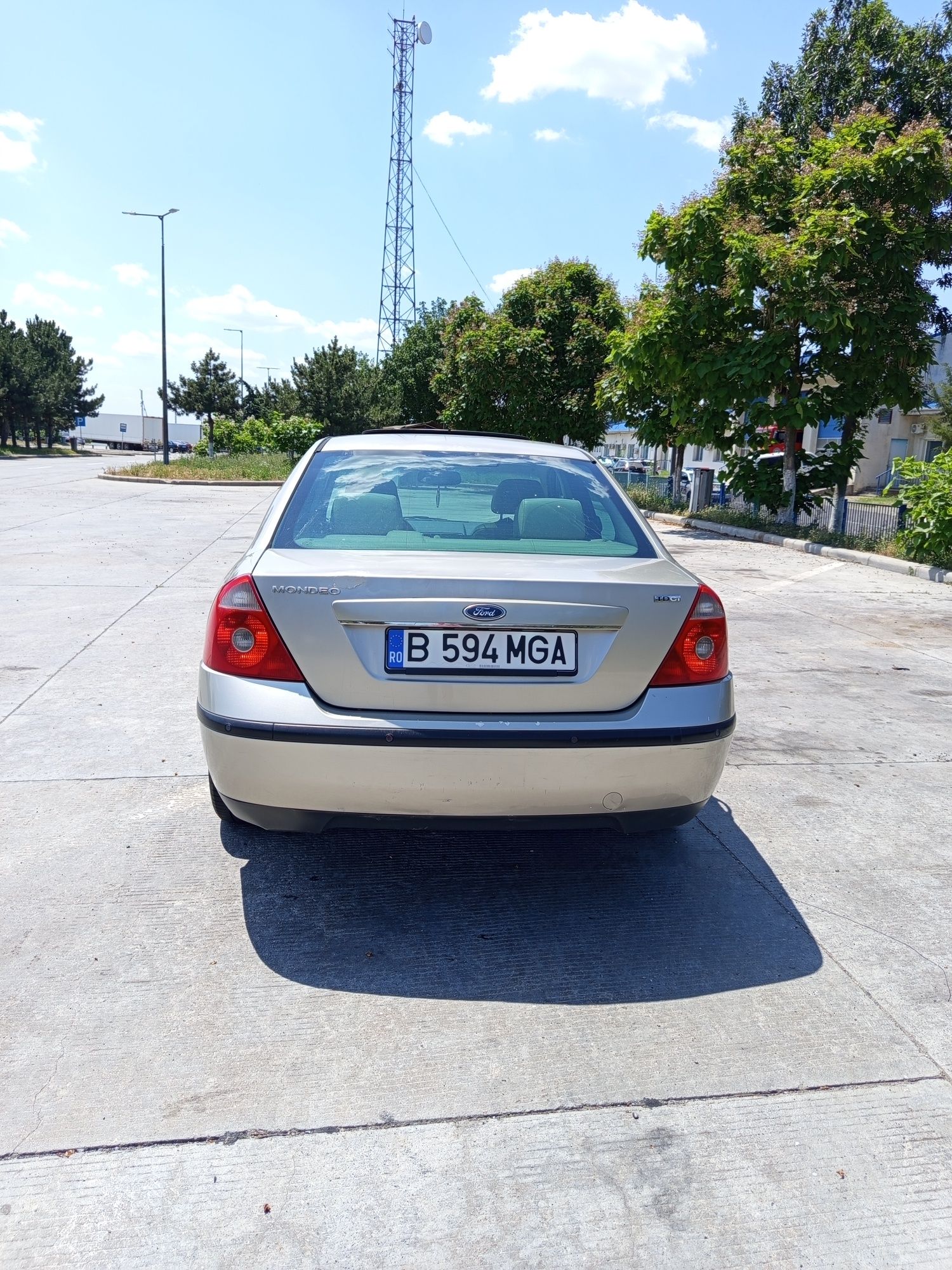 Vând Ford Mondeo mk3 2003