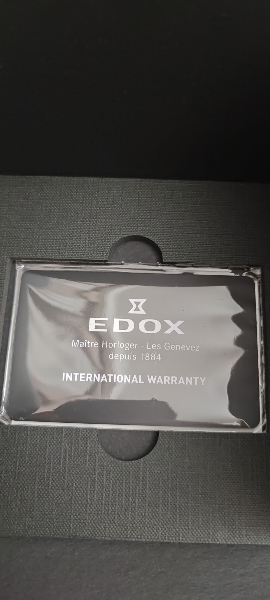 Продам часы фирмы EDOX