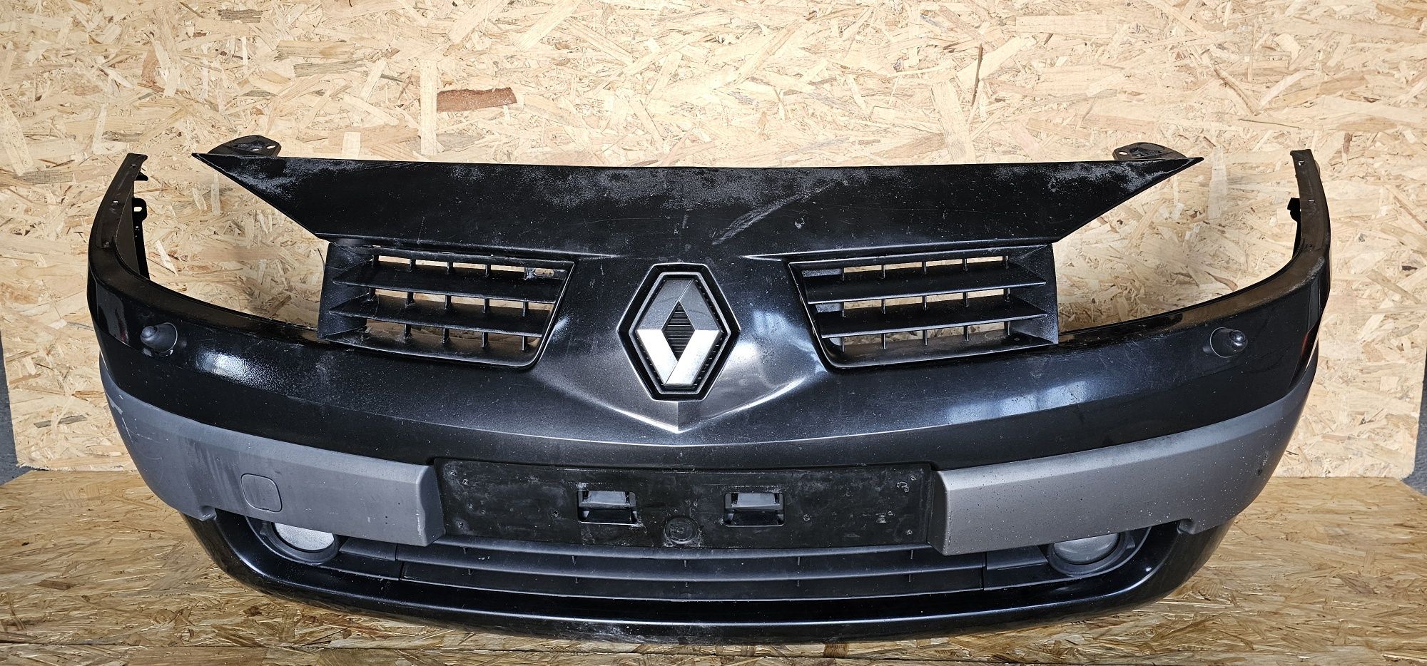 Bară față Megane 2 model 02-2006 Originale Complete cu urme de uzură