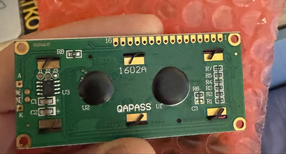 LCD диспей