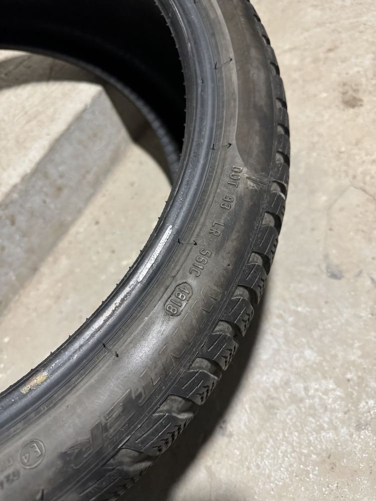 225/40/20 зимни гуми Pirelli Sottozero 3, 6,5mm