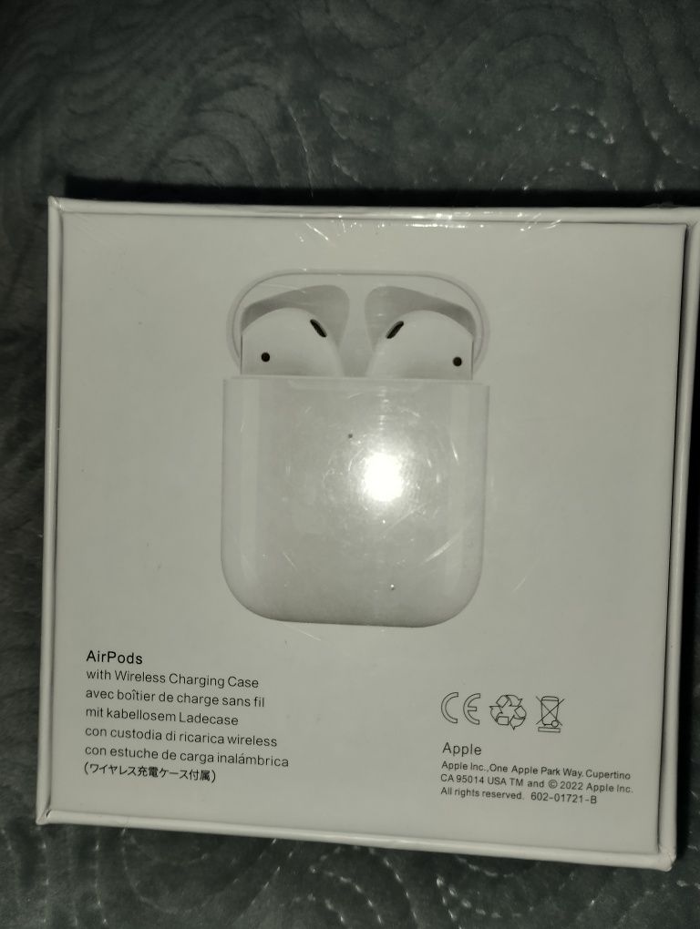 Срочно продам Наушники AirPods 2 new