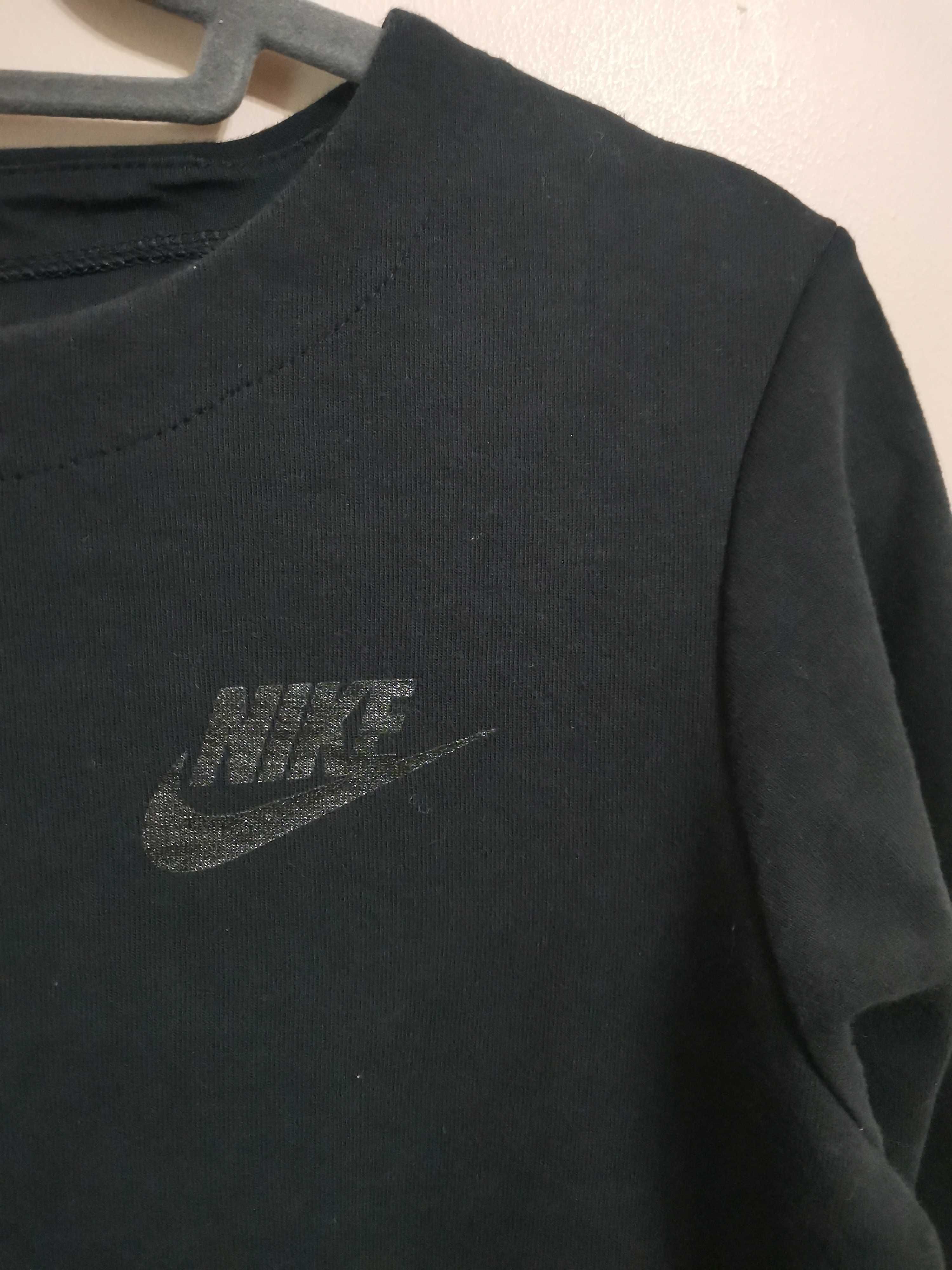 Nike Tech Fleece Womens Sweatshirt (Large)