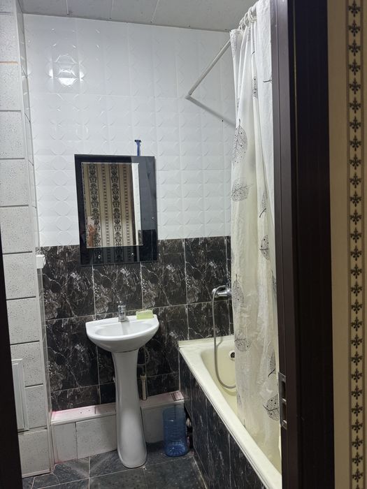 Kvartira ijaraga beriladi manzil:Buxoro shaxar A.somiy 40 dom.