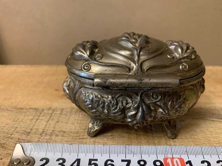 Уникално красива метална кутия за бижута-Царство България-2