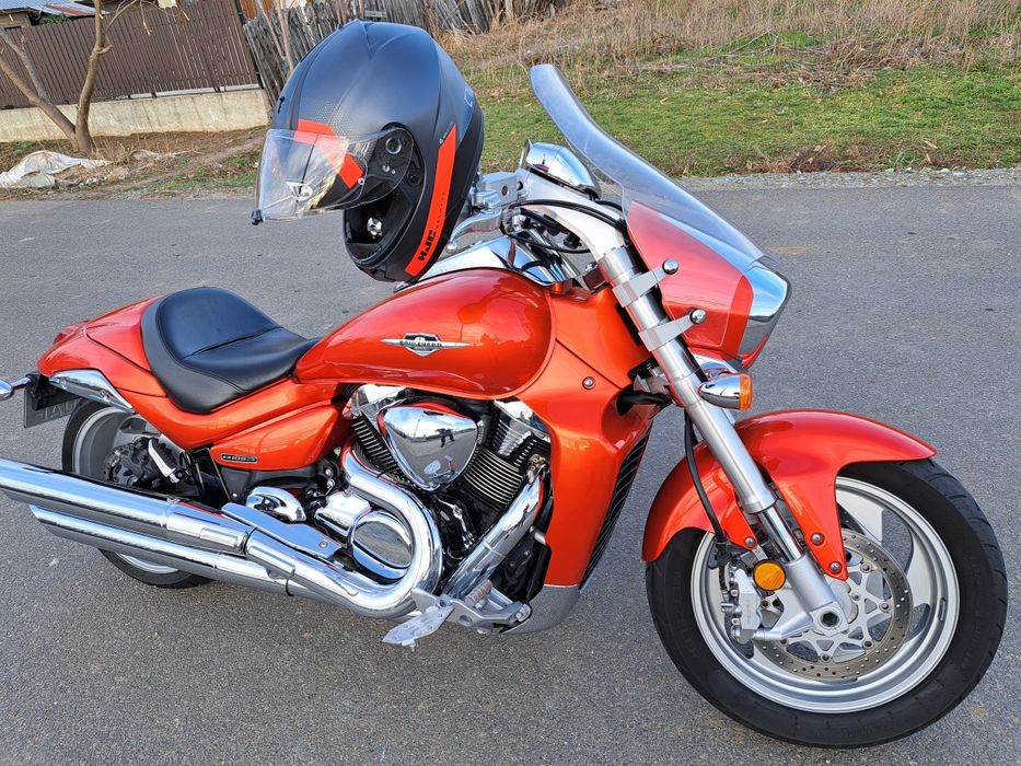 Suzuki Intruder M109R