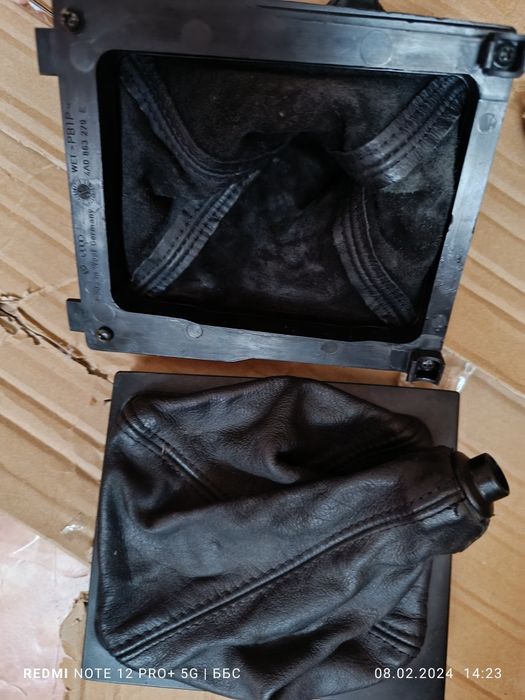 Продам кожух оригинал МКПП Ауди 100 с 4, а 6 с 4