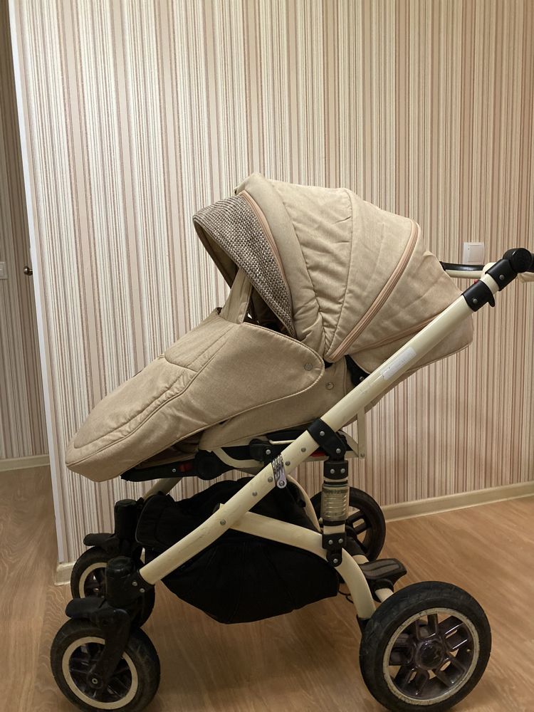 Продам коляску 2 в 1