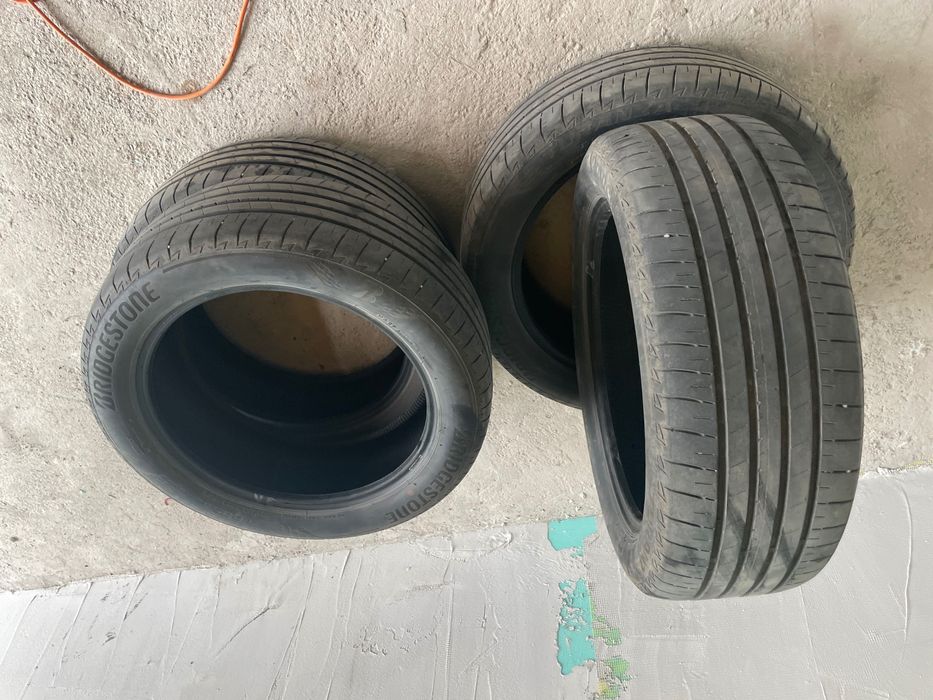 Летни Гуми 215/55/18