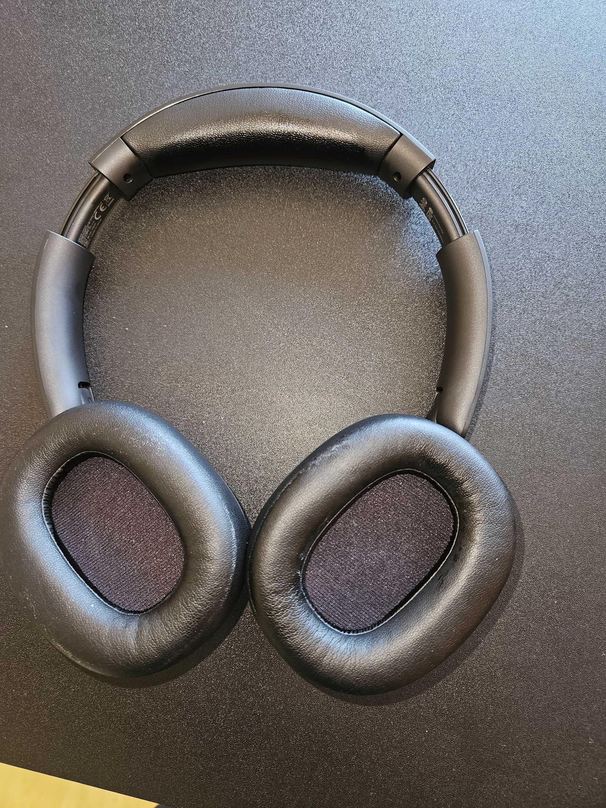 Безжични слушалки Edifier ES850NB