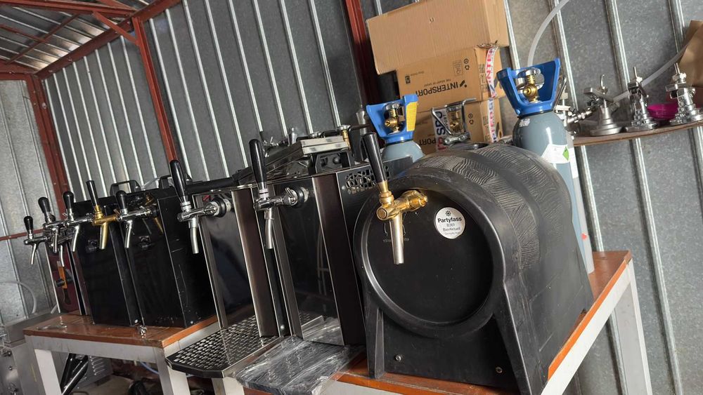 Vand dozatoare de bere cu 1 sau 2 robineti