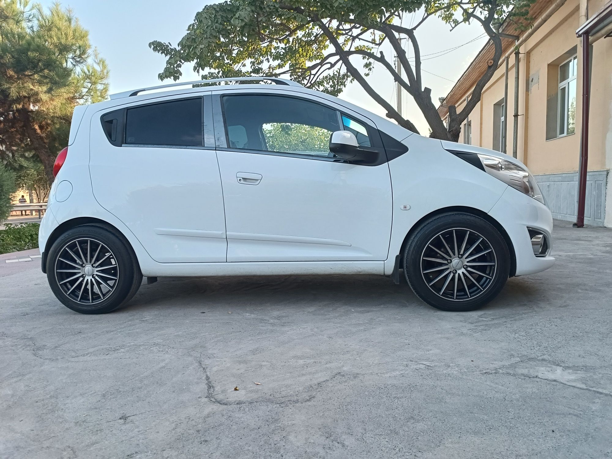 Vossen Diska Balon 195 55 R16 Holati yaxshi ayibi yoq