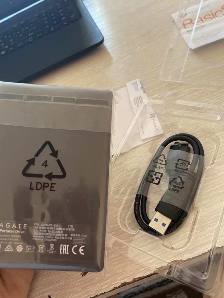 Внешний жесткий диск 1тб HDD Seagate Basic