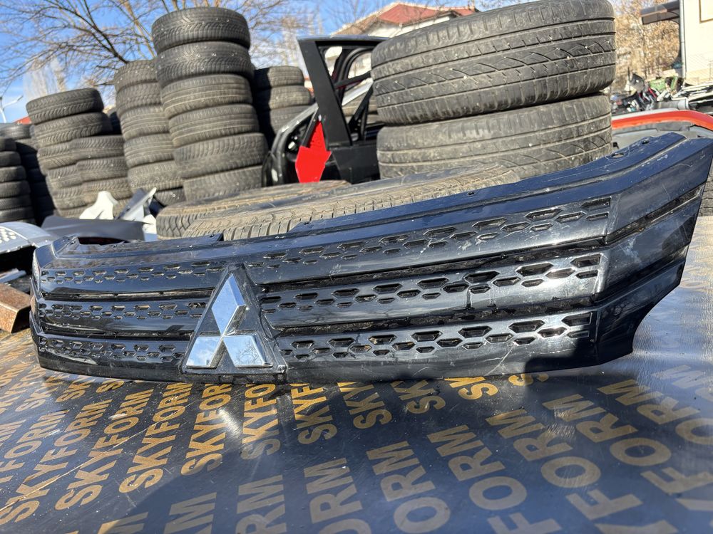 Решетка Mitsubishi Eclipse Cross