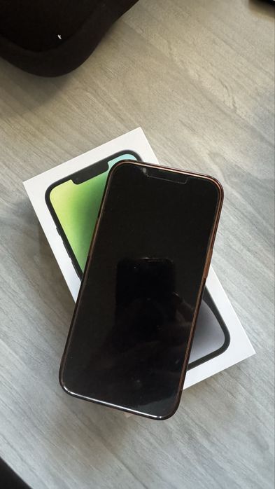 Vând Apple iPhone 14 128 GB