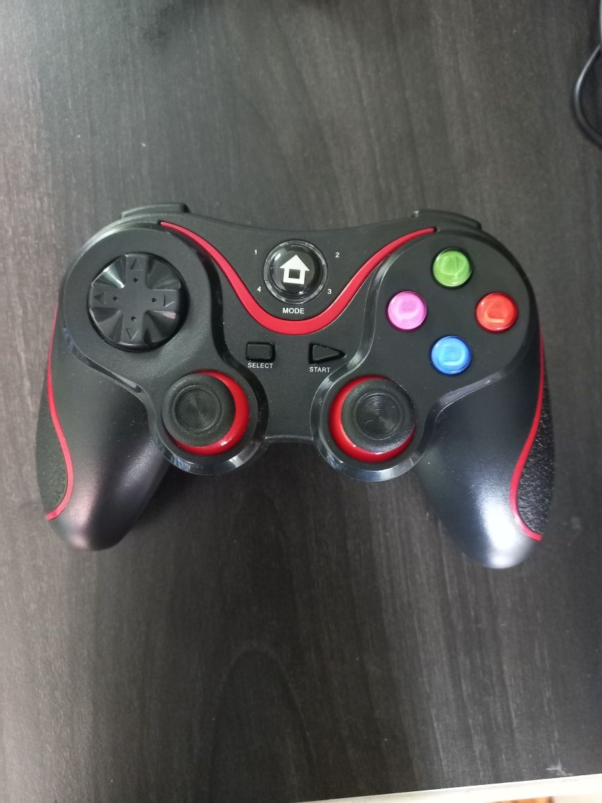 Controller V8 pentru telefon!