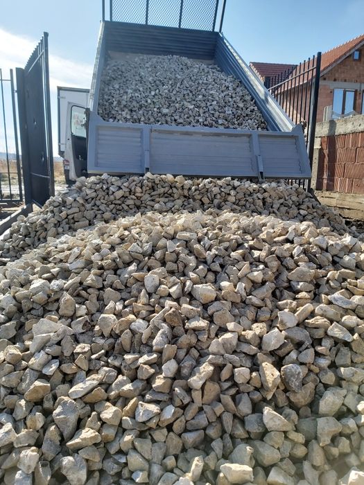 Piatră concasată cariera, nisip, mărgăritar, sort, pământ gradină