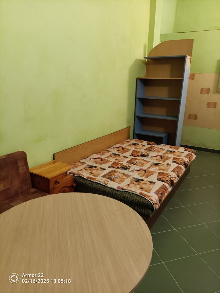 Дава се под наем Офис в Варна, Колхозен пазар - 30 кв.м за 163.2 € - Снимка #1