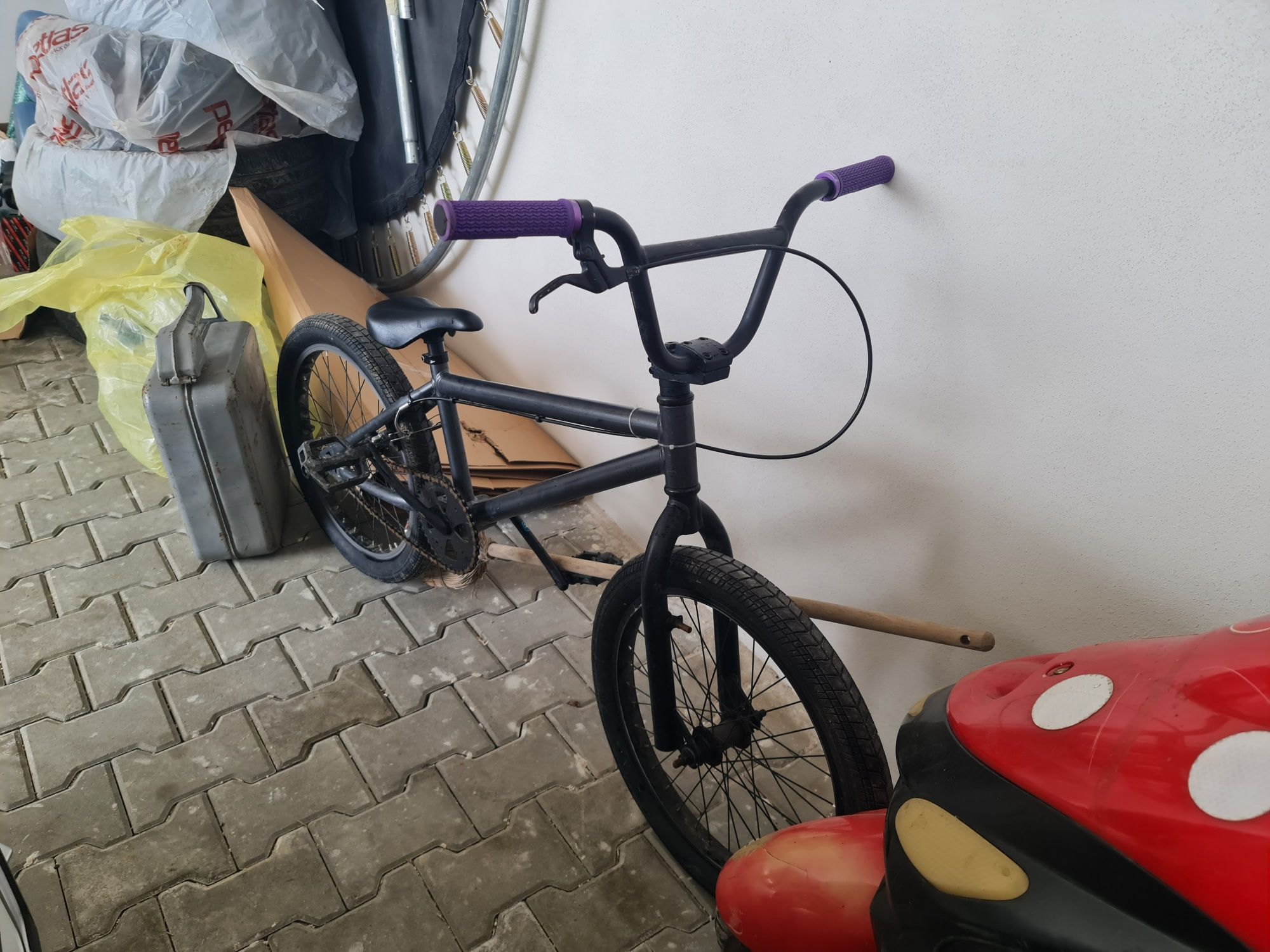 Vând bmx de scheme preț negociabil