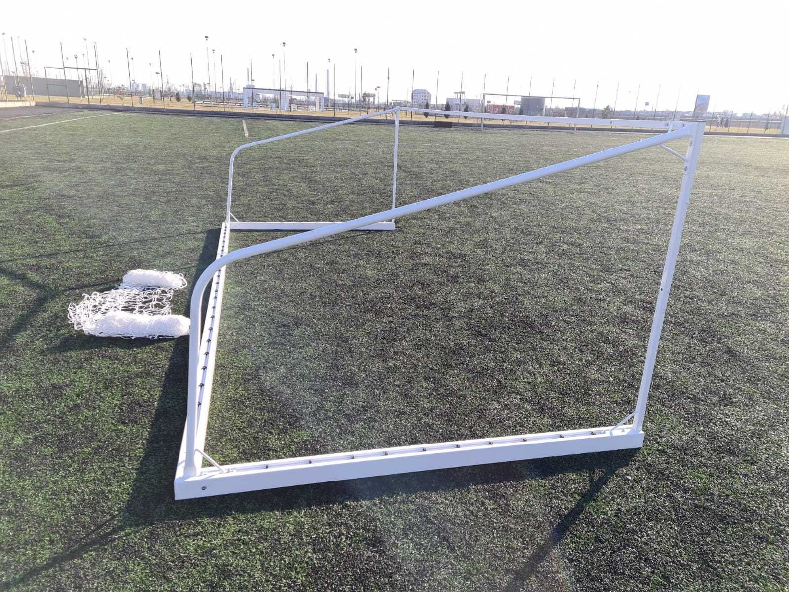 Poarta fotbal  5x2 m din aluminiu, profil special 80x80 mm, mobila