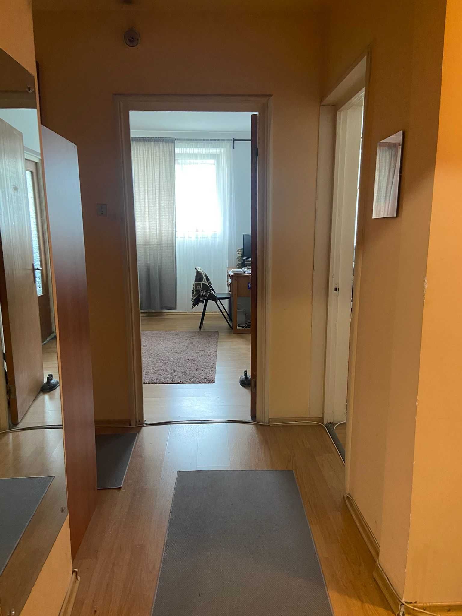 Vand apartament 3 camere, direct proprietar