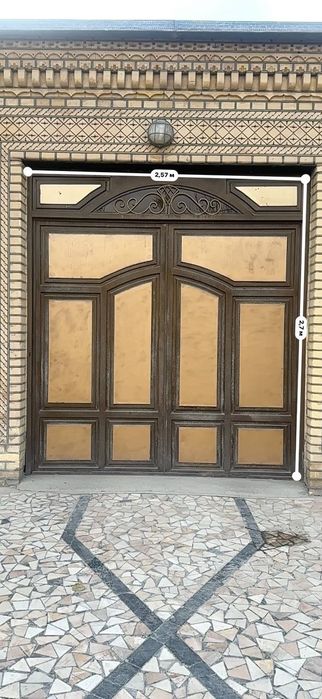 Продаётся дверь 400