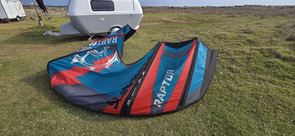 Кайт Слингшот / Slingshot Raptor V1 12m 2021