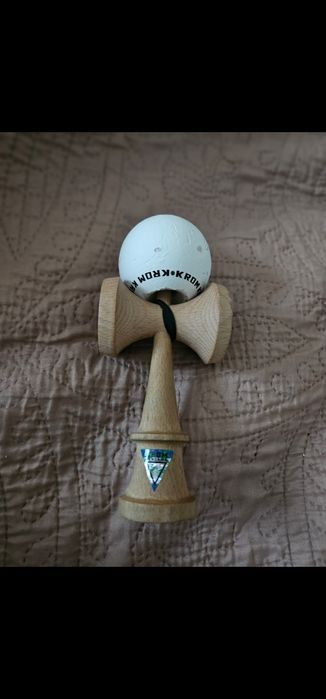 Kendama Krom Pop Rubber