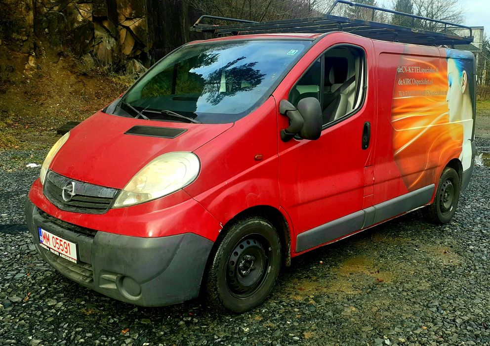 Opel vivaro Renault trafic 2.0 dci