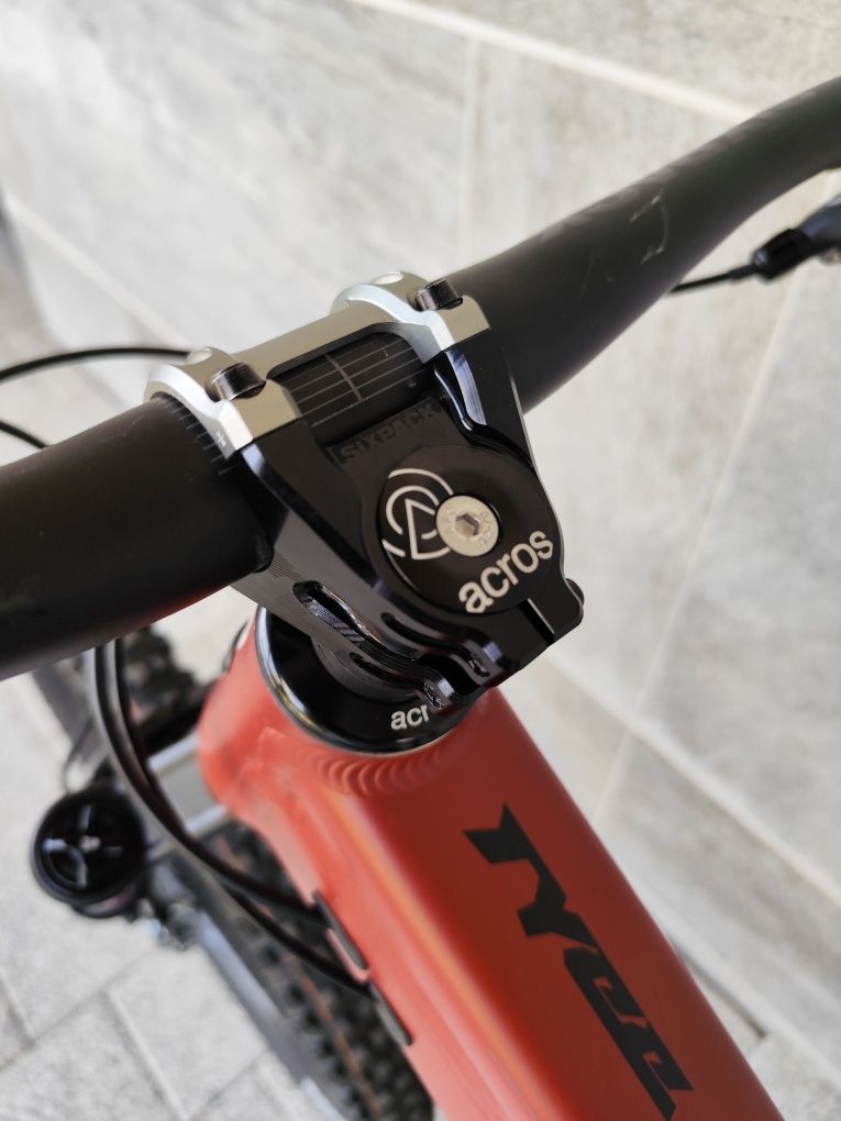 Propain Tyee 2022 – RockShox Lyrik Ultimate