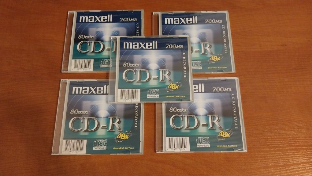 Maxell CD-R 700MB 48X новые диски  болванки