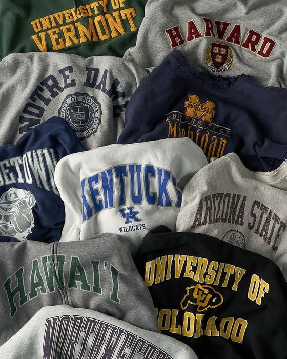 Мерч для университетов и частных школ