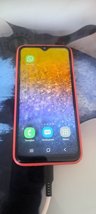 Продам сотку самсунг а50