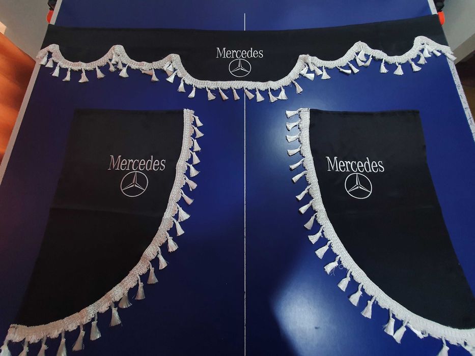 Perdea parbriz si coltare Mercedes