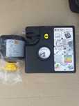 Compresor auto umflat roti + spuma ( kit pana ) pt.gama DACIA, RENAULT