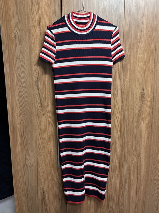 Lot de 10 haine pantaloni, rochii si camasi