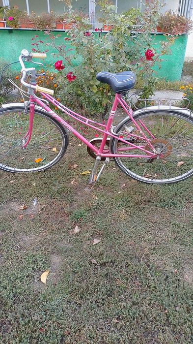 Vând bicicleta dama